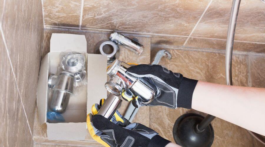 Professional gutter cleaning in Oberlin, KS